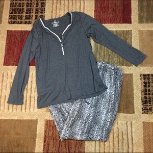 Liz Claiborne pajamas