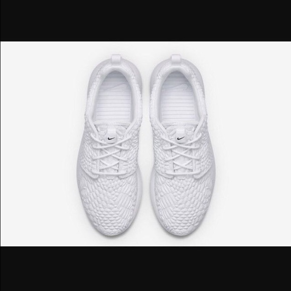 Nike Shoes - W NIKE ROSHE ONE DMB QS