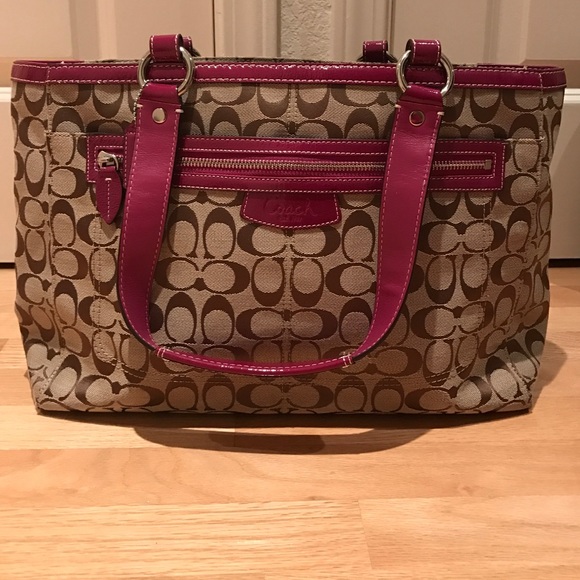 Coach Shoulder Carry Patterned Purse