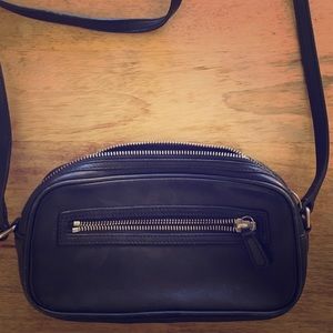 Coach crossbody - black