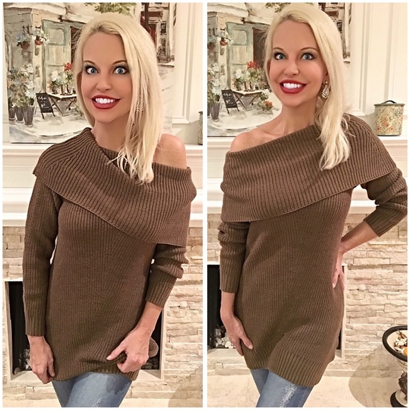 On or off shoulder oversized sweater! LAST 2 - Picture 2 of 3