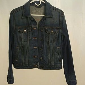 NWOT Gap denim jacket small