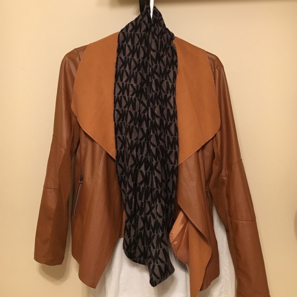 Michael Kors Infinity Scarf