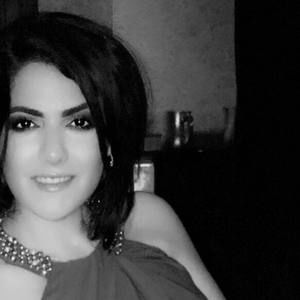 Meet your Posher, Dina