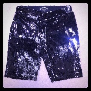 Sequin Bermuda shorts by Filles A Papa