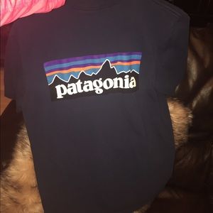 Navy blue Patagonia t shirt