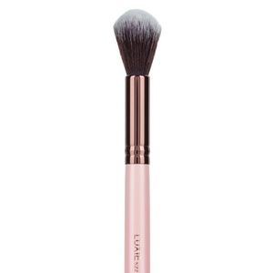 LUXIE ROSE GOLD HIGHLIGHTING BRUSH