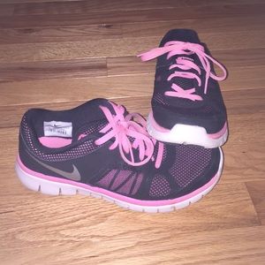Nike Flex Runs