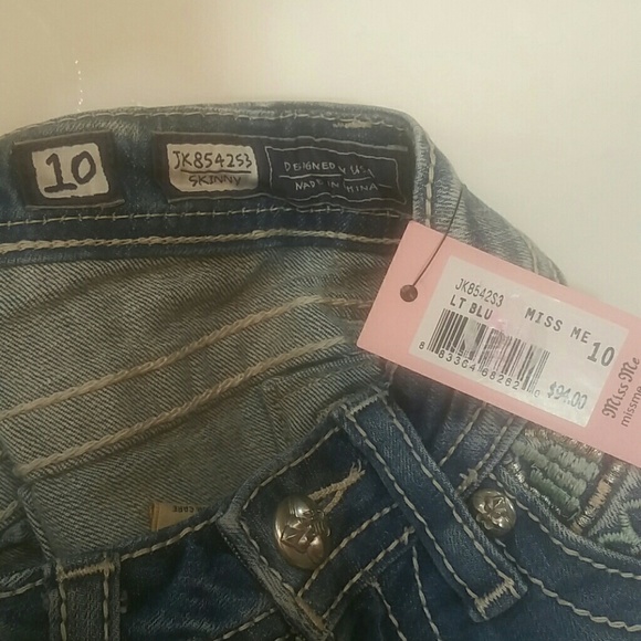 NWT Miss Me jeans - Picture 4 of 4