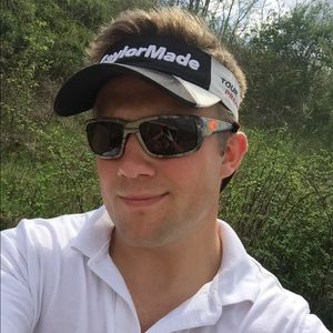 Meet your Posher, Tom