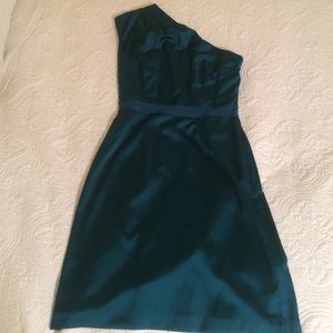 Emerald green silky one shoulder cocktail dress