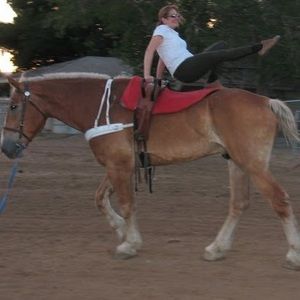 Meet your Posher, Kayla