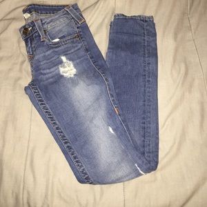 ON HOLD! True Religion Skinny Jeans Distressed