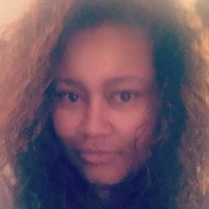 Meet your Posher, Latisha