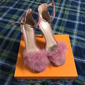 Rusty Pink Feathered Heel