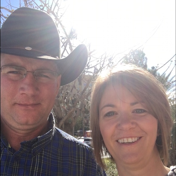 Meet your Posher, Rhonda - Picture 1 of 1