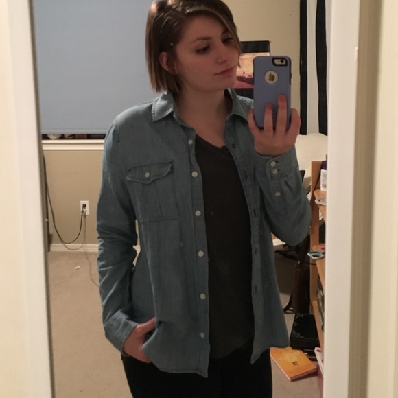 Light Jean Button-Up - Picture 3 of 3