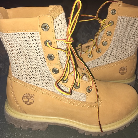 Timberland - Picture 2 of 4