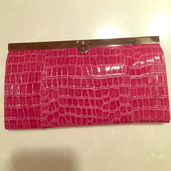 Pink snakeskin clutch