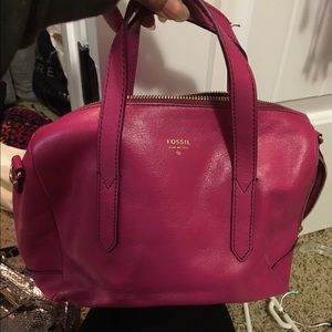 Magenta Fossil midsize bag