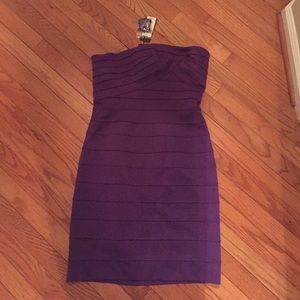 BCBGMAXAZARIA STRAPLESS BODYCON DRESS