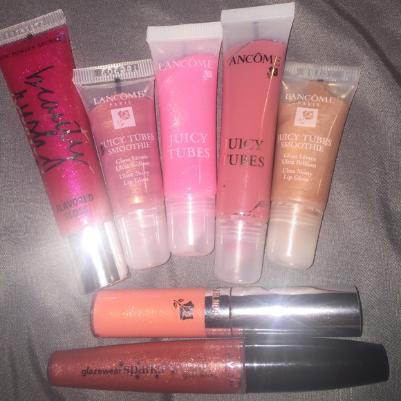 Makeup bundle - Picture 4 of 4