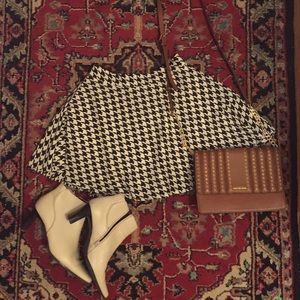 Houndstooth circle skirt