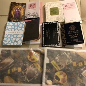 Fragrance sample bundle