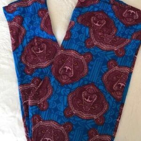 BRAND NEW 🦄🦄 MOSAIC BEARS , lularoe OS