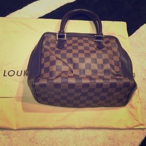 Louis Vuitton Purse