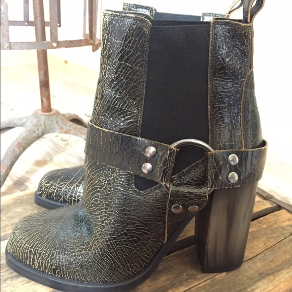 ALLSAINTS Aiden Jules Distressed Boot