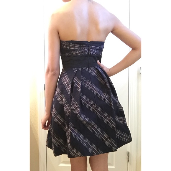 Plaid taffeta strapless BCBGMaxAzria dress - Picture 2 of 2