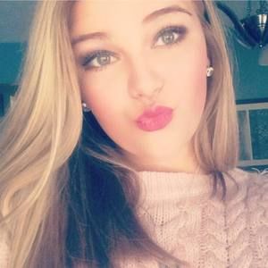 Meet your Posher, Molly