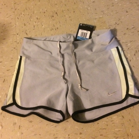Nike dri-fit running shorts - Picture 1 of 4