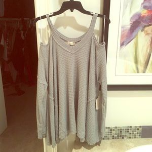 Off the shoulder Grey long sleeve shirt