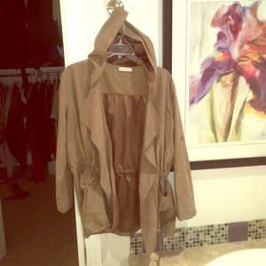 Hooded bomber jacket