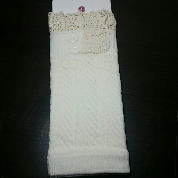 NWT Ivory knit boot cuffs - Picture 2 of 3