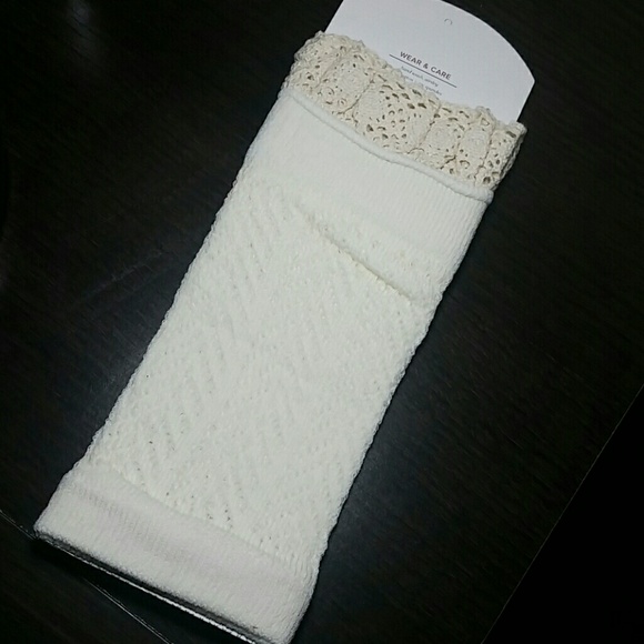 NWT Ivory knit boot cuffs - Picture 3 of 3