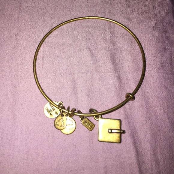 2015 Graduation Charm Bracelet