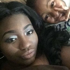 Meet your Posher, Tashell