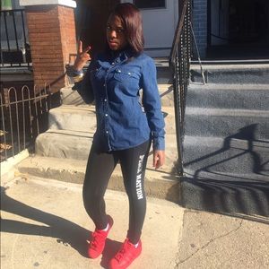 Meet your Posher, Laylaa