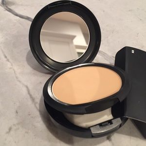 MAC Studio Fix - NC35