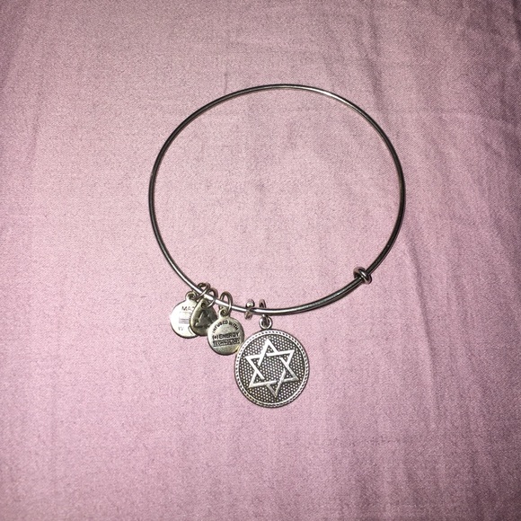 Jewish star Charm Bracelet