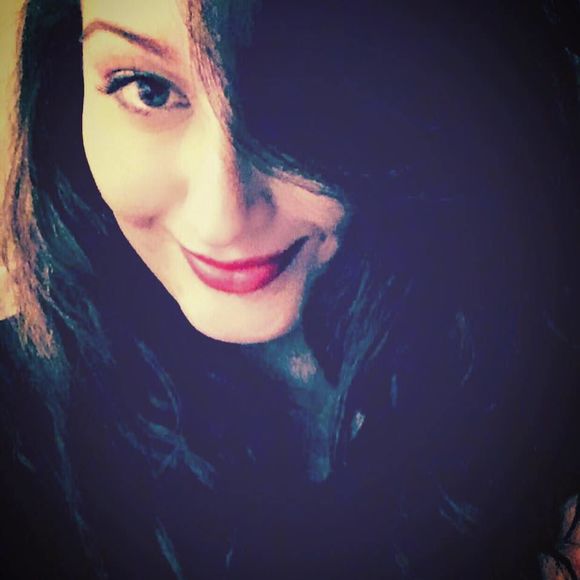 Meet your Posher, Anisha