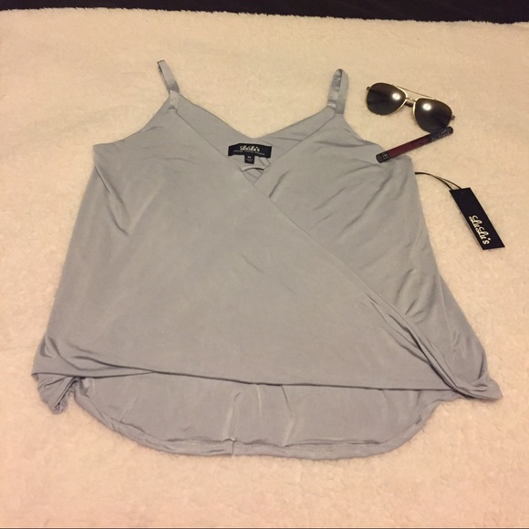 Lulu's Tank Top Gray