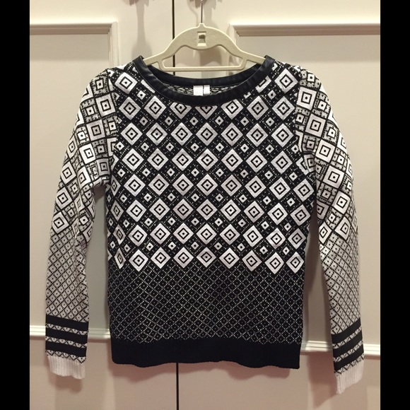 Shae Black and White sweater