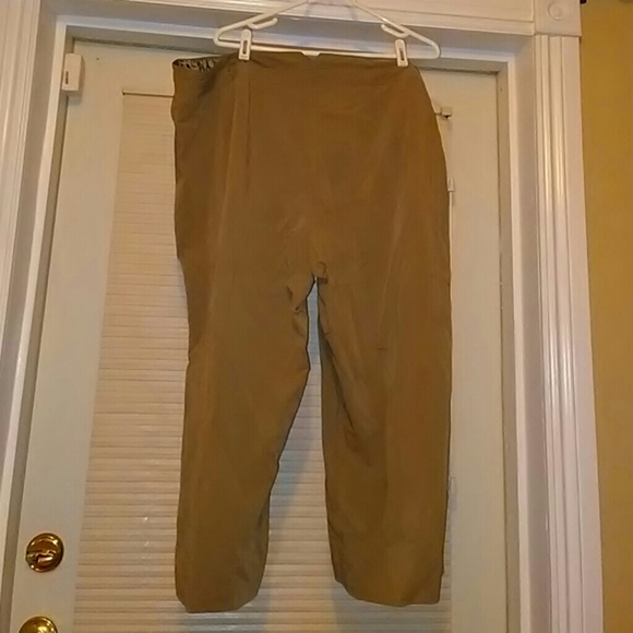 Pants - Picture 2 of 4