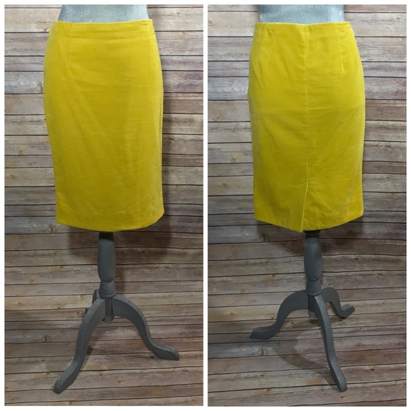 Anthropologie Dresses & Skirts - Anthropologie {Maeve} Wale Mustard Corduroy Skirt