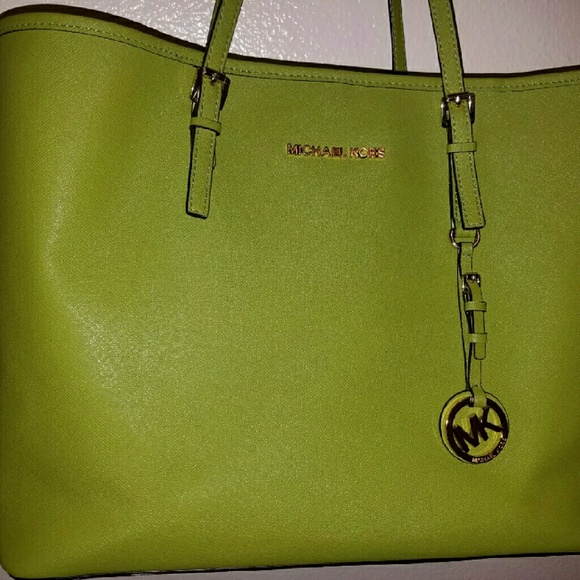 Michael Kors Tote - Apple (like lime green)