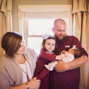 Meet your Posher, Elizabeth-kinion